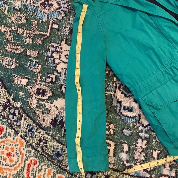 Bright green windbreaker/rain jacket with removable liner - Picture 7 of 10